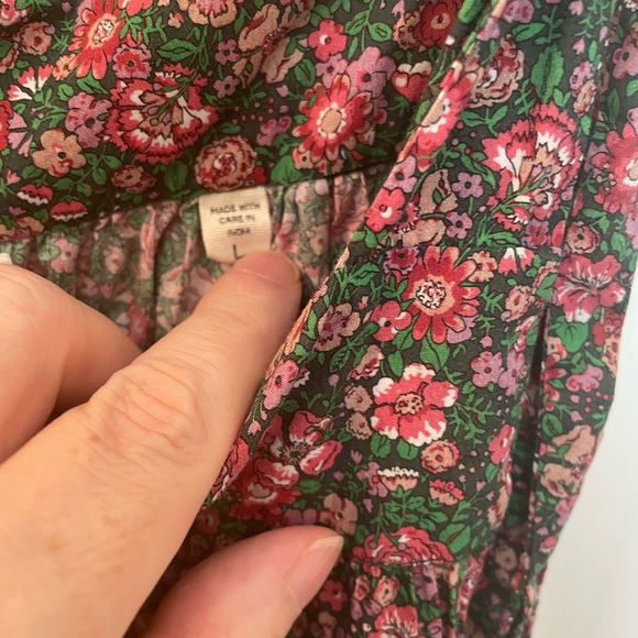 Doen Montana Dress. Liberty Fabric. Size L - Picture 3 of 9